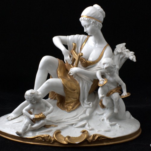 Дама с лирой и двумя путти, Capodimonte, Италия, 1950 гг