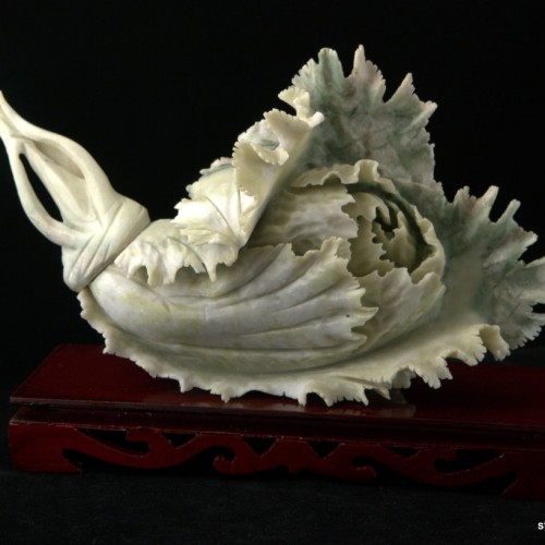 Резной камень "Капуста", нефрит, Китай