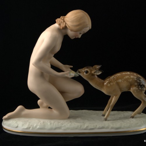 "Лучшие друзья" (девушка с олененком), Hutschenreuther, Германия, 1938-55 гг