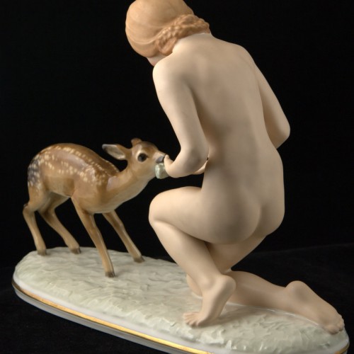 "Лучшие друзья" (девушка с олененком), Hutschenreuther, Германия, 1938-55 гг
