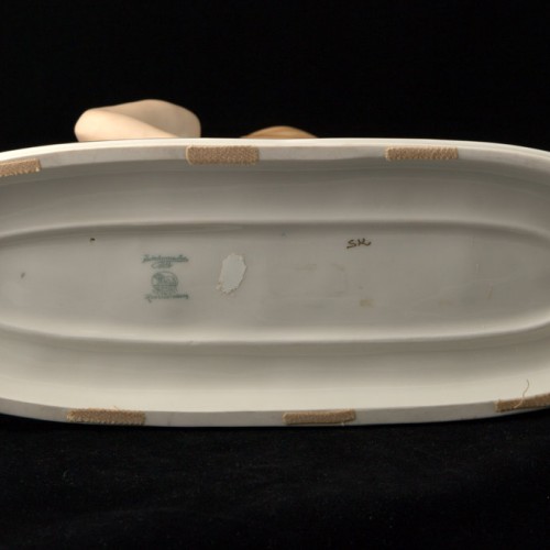 "Лучшие друзья" (девушка с олененком), Hutschenreuther, Германия, 1938-55 гг