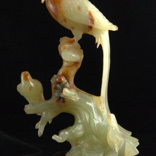 Резной камень "Птица", нефрит, Китай