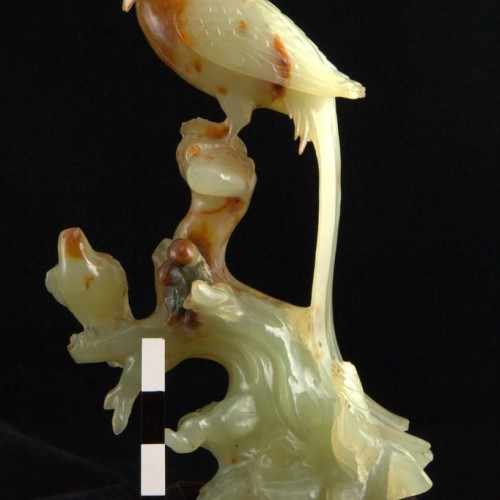 Резной камень "Птица", нефрит, Китай