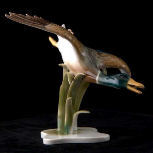 Утка летящая в камышах, Alka Kaiser, Германия