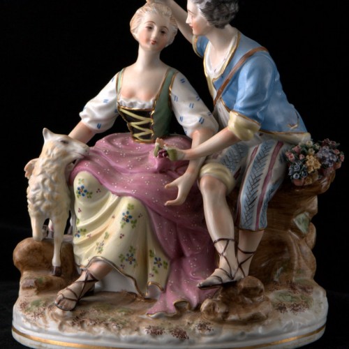 Пара с цетами и овечкой, 1940 гг