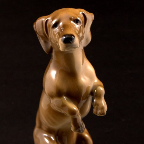 Такса стоящая на задних лапах, Hutschenreuther, Германия, 1970 гг