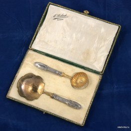 Набор для десерта в кофре, столовое серебро, Франция, кон. 19 в