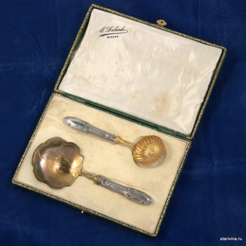Набор для десерта в кофре, столовое серебро, Франция, кон. 19 в