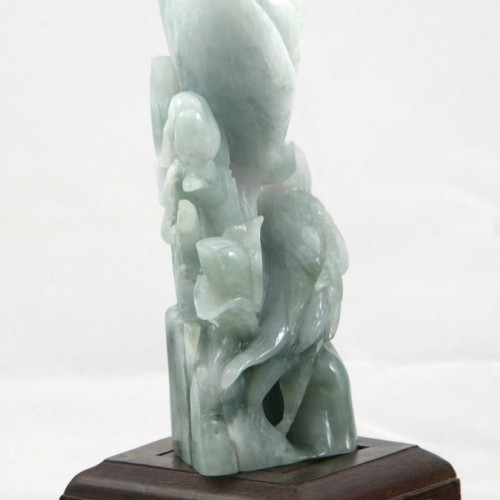 Резной камень "Феникс и цветок лотоса", нефрит, Китай