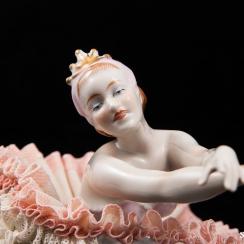 Балерина Лебедь, кружевная, Unterweissbach, Германия