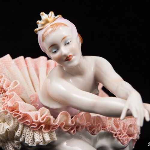 Балерина Лебедь, кружевная, Unterweissbach, Германия