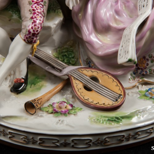 Прекрасная пара с музыкальными инструментами, Ludwigsburg, Германия, кон. 19 - нач. 20 вв