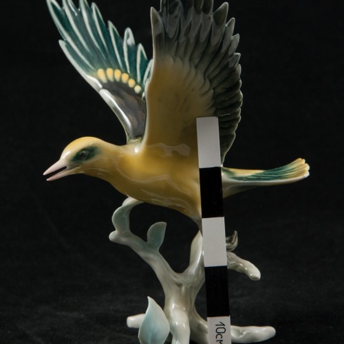 Иволга на ветке, Alka-Kunst, Alka Kaiser, Германия