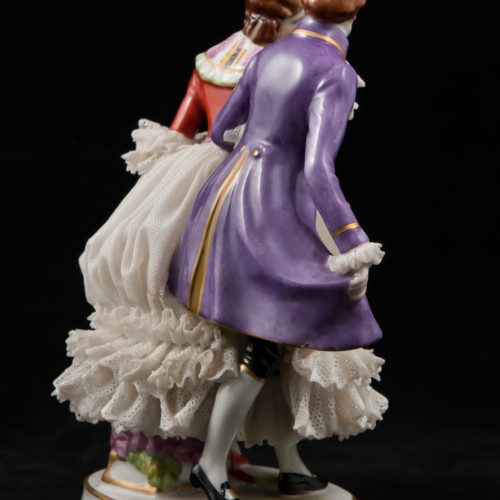 Кавалер и дама в кружевном платье, Muller & Co, Германия, 1907-52 гг