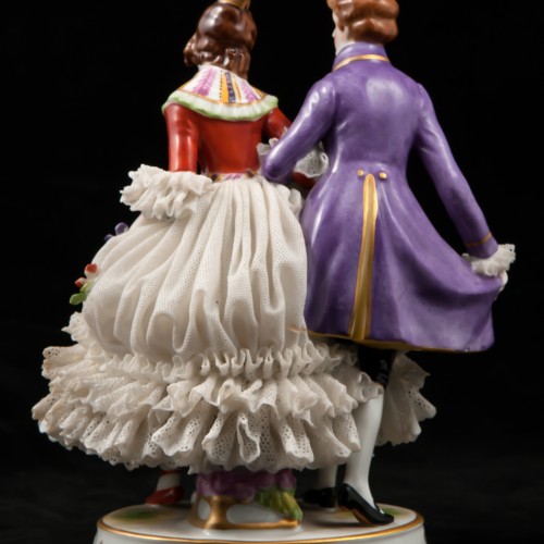 Кавалер и дама в кружевном платье, Muller & Co, Германия, 1907-52 гг