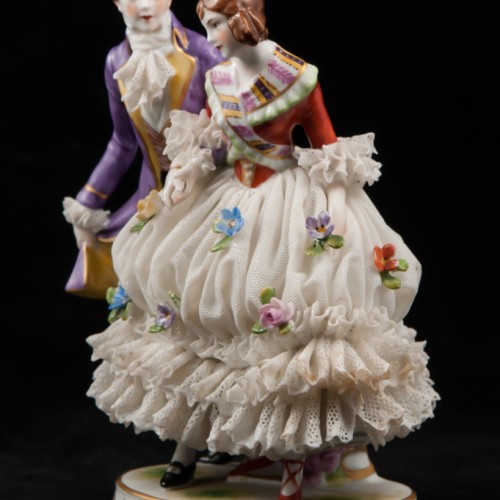 Кавалер и дама в кружевном платье, Muller & Co, Германия, 1907-52 гг