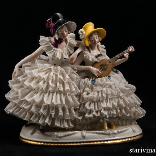 Две кружевницы с мандолиной, Ackermann & Fritze, Германия, до 1940 г