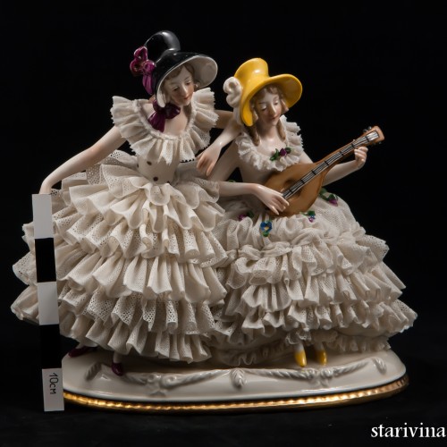 Две кружевницы с мандолиной, Ackermann & Fritze, Германия, до 1940 г