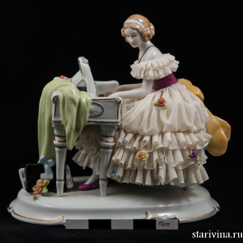 Дама за клавесином, кружевная, Unterweissbach, Германия, 1960-70 гг