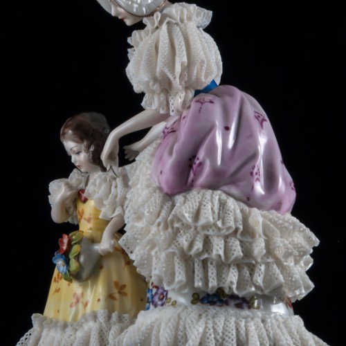 Дама с дочкой, кружевницы, Volkstedt, Германия