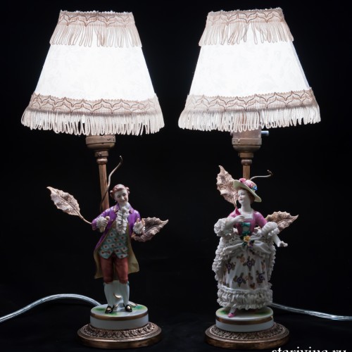 Настольные лампы, Пара в сиреневых костюмах, Muller & Co, Германия, 1907-52 гг