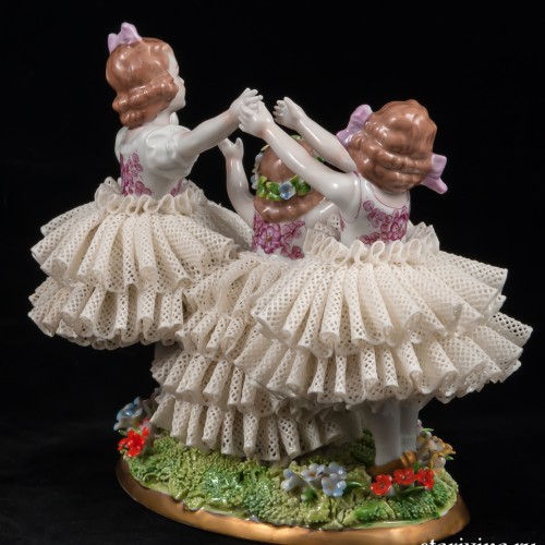 Три девочки, кружевницы, Sitzendorf, Германия