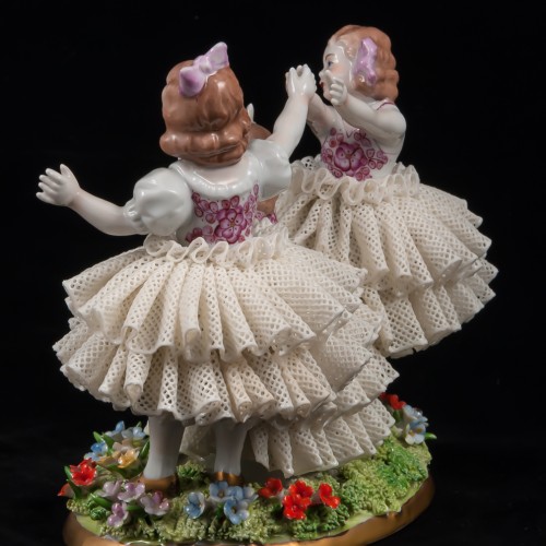 Три девочки, кружевницы, Sitzendorf, Германия