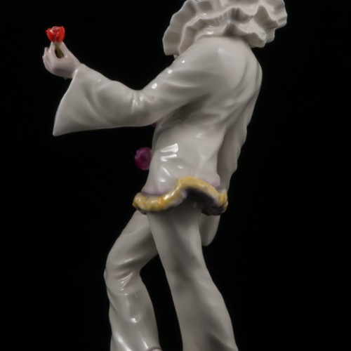 Пьеро с пером на шляпе и тюльпаном, Hutschenreuther, Германия, 1955-68 гг