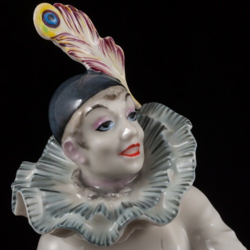 Пьеро с пером на шляпе и тюльпаном, Hutschenreuther, Германия, 1955-68 гг