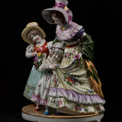 Дама с двумя девочками, Ackermann & Fritze, Германия, 1908-1951 гг