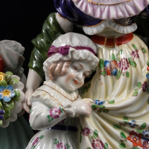 Дама с двумя девочками, Ackermann & Fritze, Германия, 1908-1951 гг