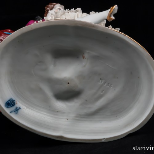 Пара на диване, E. A. Muller, Германия, до 1927 г