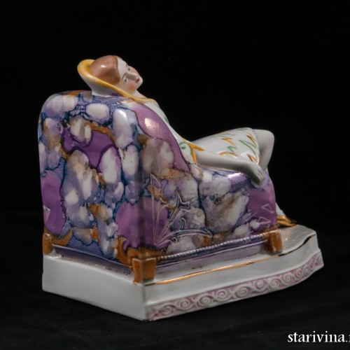 Девушка отдыхающая на кресле, Unger, Schneider & Cie, Германия, 1920-30 гг