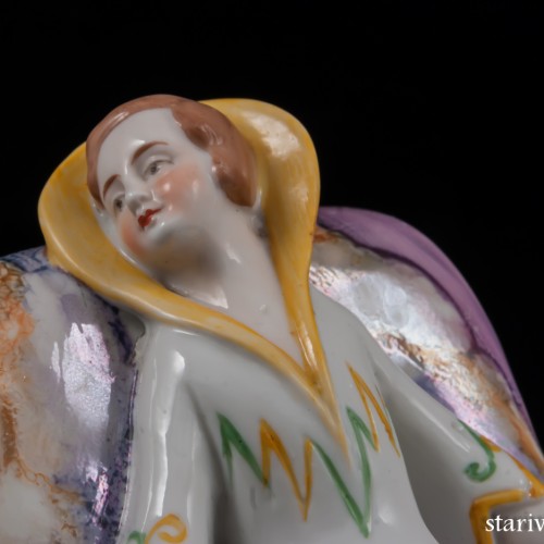 Девушка отдыхающая на кресле, Unger, Schneider & Cie, Германия, 1920-30 гг