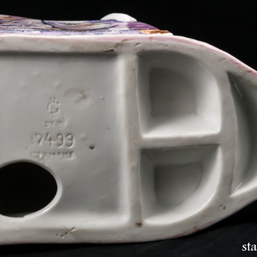 Девушка отдыхающая на кресле, Unger, Schneider & Cie, Германия, 1920-30 гг