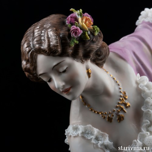 Дама с розовым шарфом, кружевная, Volkstedt, Германия, 1915-34 гг