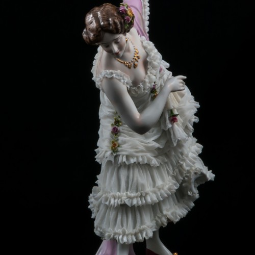 Дама с розовым шарфом, кружевная, Volkstedt, Германия, 1915-34 гг