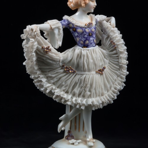 Танцовщица в платье с сиреневым лифом, кружевная, E. A. Muller, Германия, до 1927 г
