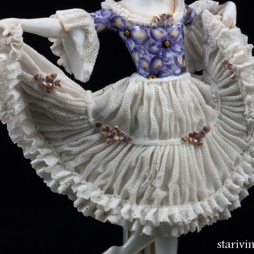 Танцовщица в платье с сиреневым лифом, кружевная, E. A. Muller, Германия, до 1927 г