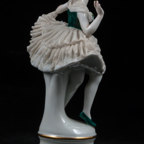 Балерина в пачке с зеленым лифом, кружевная, Volkstedt, Германия, 1915-36 гг