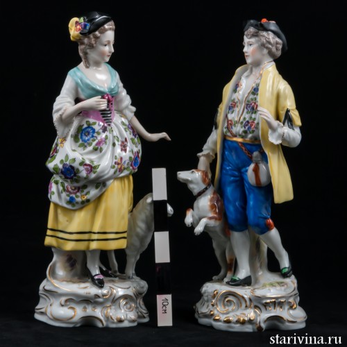Пара в желтых костюмах с собакой и овечкой, Goebel, Германия, 1935-37 гг