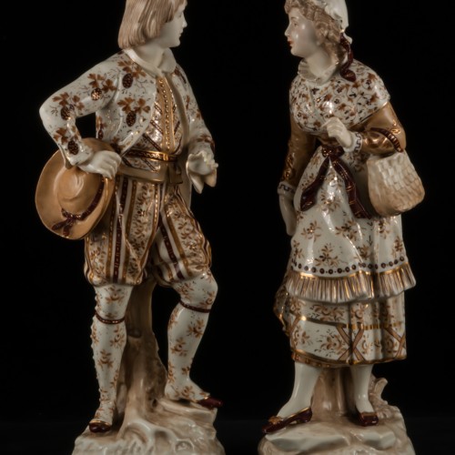 Пара в коричневых костюмах, Volkstedt, Германия, 1884-1894 гг