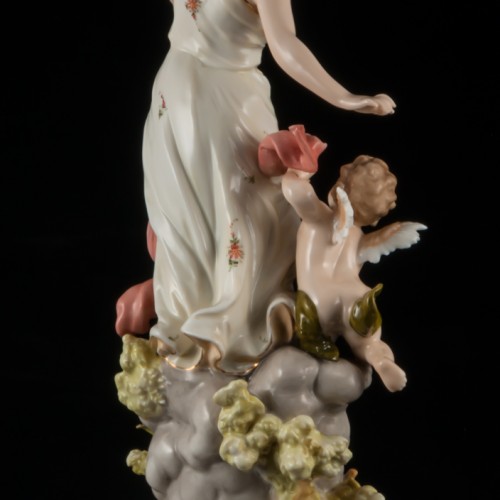 Девушка с Амуром, Volkstedt, Германия, 1886-1894 гг