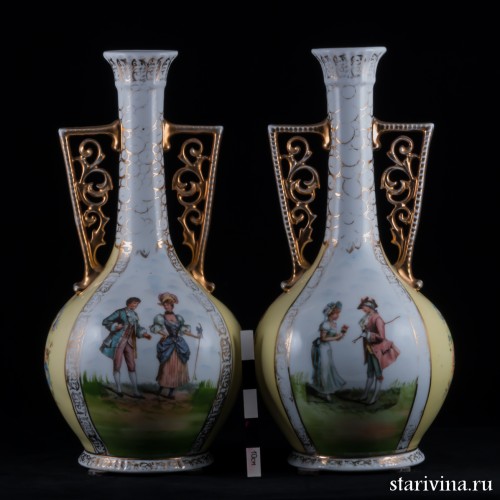 Две вазы, Victoria Carlsbad, Австрия, кон. 19 в