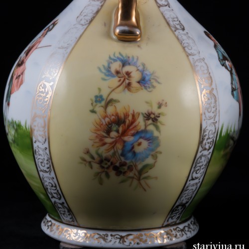 Две вазы, Victoria Carlsbad, Австрия, кон. 19 в