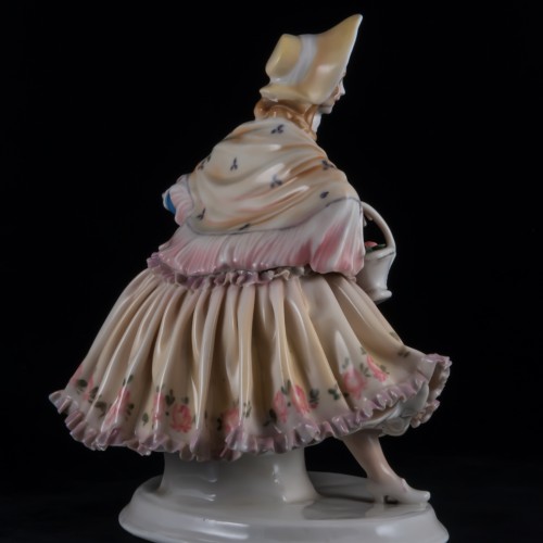 Девушка с корзиной цветов, Karl Ens, Германия, 1920-30 гг