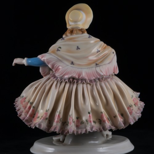 Девушка с корзиной цветов, Karl Ens, Германия, 1920-30 гг