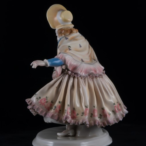 Девушка с корзиной цветов, Karl Ens, Германия, 1920-30 гг