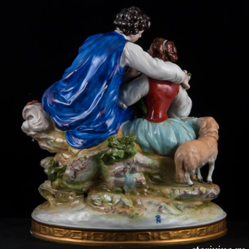 Пара с венком и овечкой, Дрезден, Германия, кон.19 - нач. 20 в