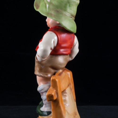 Мальчик в зеленой шляпе, Wagner & Apel, Германия, 1950 гг